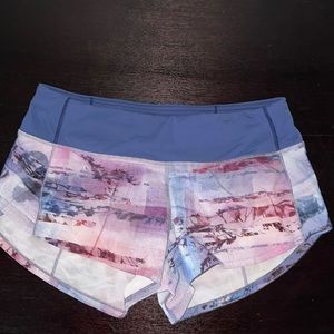 Lulu Lemon speed up short size 4